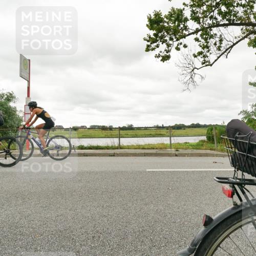 30.08.2026 - Elbe Triathlon Hamburg Michael Burmester http://msf.ph/oto/10110900 30.08.2026 15:31:32 Radfahren  meine-sportfotos.de