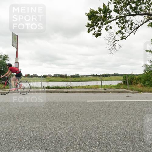 30.08.2026 - Elbe Triathlon Hamburg Michael Burmester http://msf.ph/oto/10110902 30.08.2026 15:31:39 Radfahren  meine-sportfotos.de