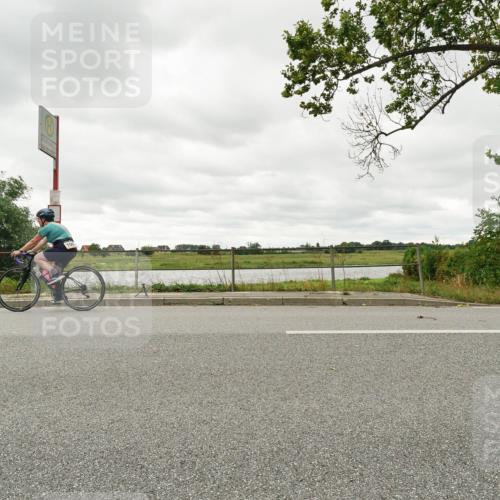 30.08.2026 - Elbe Triathlon Hamburg Michael Burmester http://msf.ph/oto/10110914 30.08.2026 15:32:38 Radfahren  meine-sportfotos.de