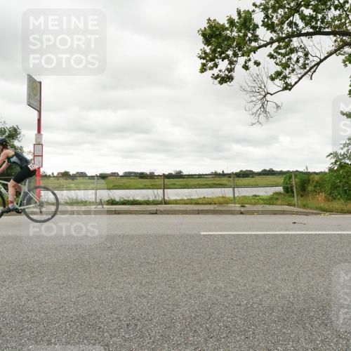 30.08.2026 - Elbe Triathlon Hamburg Michael Burmester http://msf.ph/oto/10110931 30.08.2026 15:34:09 Radfahren  meine-sportfotos.de