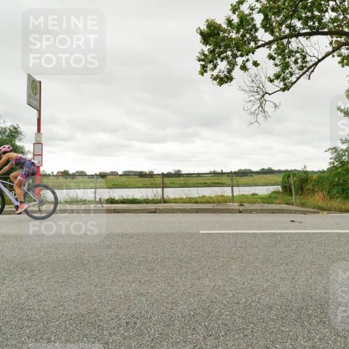 30.08.2026 - Elbe Triathlon Hamburg Michael Burmester http://msf.ph/oto/10110987 30.08.2026 15:39:37 Radfahren  meine-sportfotos.de