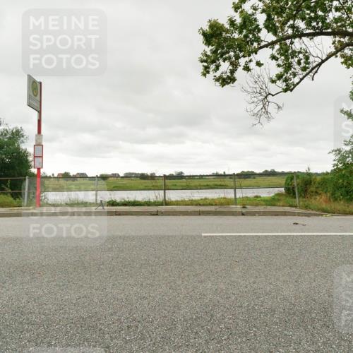 30.08.2026 - Elbe Triathlon Hamburg Michael Burmester http://msf.ph/oto/10110993 30.08.2026 15:40:02 Radfahren  meine-sportfotos.de