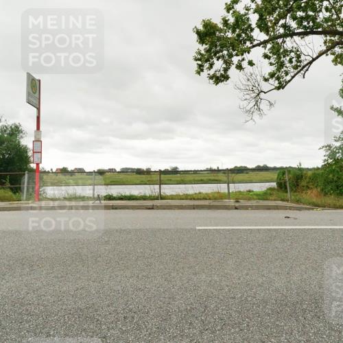 30.08.2026 - Elbe Triathlon Hamburg Michael Burmester http://msf.ph/oto/10110996 30.08.2026 15:40:12 Radfahren  meine-sportfotos.de