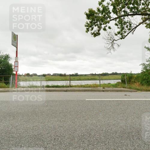 30.08.2026 - Elbe Triathlon Hamburg Michael Burmester http://msf.ph/oto/10110997 30.08.2026 15:40:13 Radfahren  meine-sportfotos.de