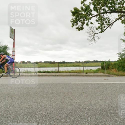 30.08.2026 - Elbe Triathlon Hamburg Michael Burmester http://msf.ph/oto/10110998 30.08.2026 15:40:18 Radfahren  meine-sportfotos.de