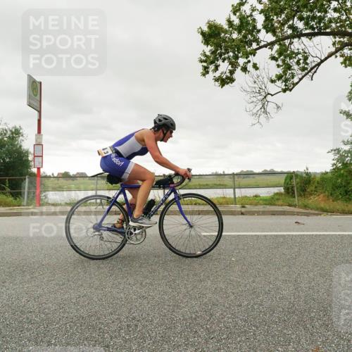30.08.2026 - Elbe Triathlon Hamburg Michael Burmester http://msf.ph/oto/10111022 30.08.2026 15:41:40 Radfahren 3 meine-sportfotos.de