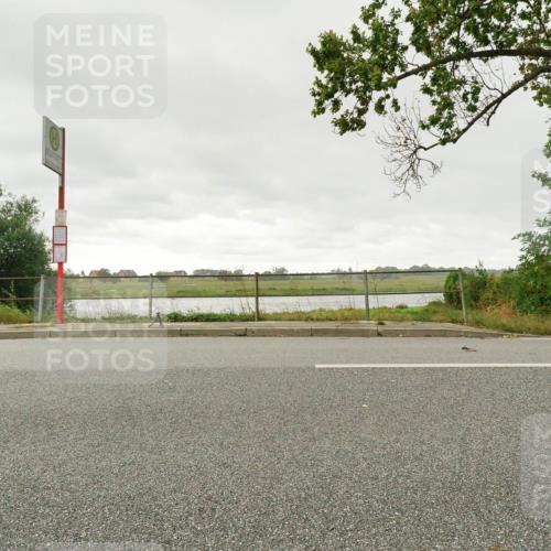 30.08.2026 - Elbe Triathlon Hamburg Michael Burmester http://msf.ph/oto/10111023 30.08.2026 15:41:44 Radfahren  meine-sportfotos.de