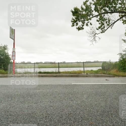30.08.2026 - Elbe Triathlon Hamburg Michael Burmester http://msf.ph/oto/10111067 30.08.2026 15:45:11 Radfahren  meine-sportfotos.de