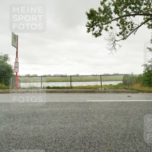30.08.2026 - Elbe Triathlon Hamburg Michael Burmester http://msf.ph/oto/10111078 30.08.2026 15:45:28 Radfahren  meine-sportfotos.de