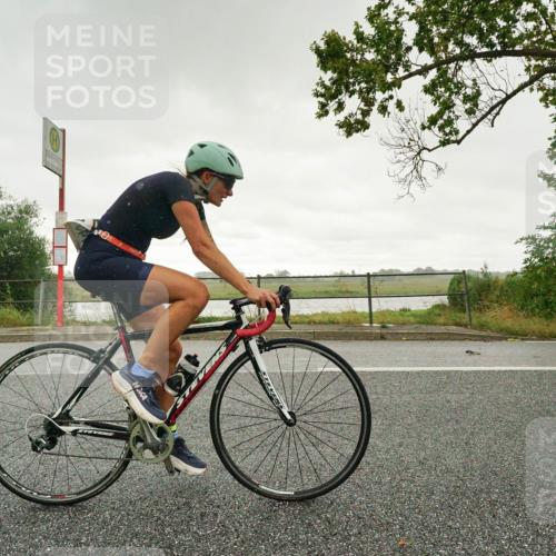 30.08.2026 - Elbe Triathlon Hamburg Michael Burmester http://msf.ph/oto/10111081 30.08.2026 15:45:51 Radfahren  meine-sportfotos.de