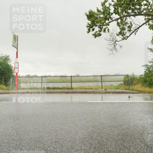 30.08.2026 - Elbe Triathlon Hamburg Michael Burmester http://msf.ph/oto/10111126 30.08.2026 15:49:19 Radfahren  meine-sportfotos.de