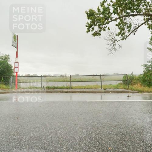 30.08.2026 - Elbe Triathlon Hamburg Michael Burmester http://msf.ph/oto/10111127 30.08.2026 15:49:20 Radfahren  meine-sportfotos.de