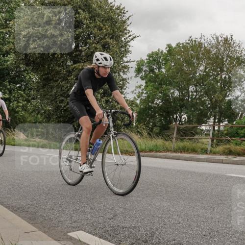 30.08.2026 - Elbe Triathlon Hamburg Michael Burmester http://msf.ph/oto/10111131 30.08.2026 14:09:17 Radfahren 140, 163, 164 meine-sportfotos.de