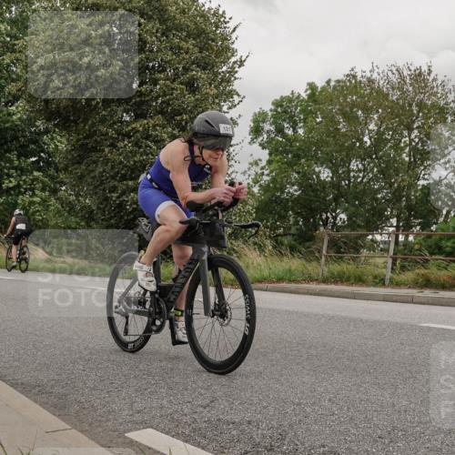 30.08.2026 - Elbe Triathlon Hamburg Michael Burmester http://msf.ph/oto/10111144 30.08.2026 14:10:11 Radfahren 131, 131, 156 meine-sportfotos.de