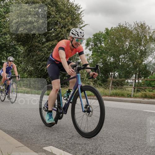 30.08.2026 - Elbe Triathlon Hamburg Michael Burmester http://msf.ph/oto/10111160 30.08.2026 14:11:13 Radfahren 132, 149, 165 meine-sportfotos.de