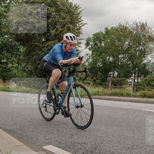 30.08.2026 - Elbe Triathlon Hamburg Michael Burmester http://msf.ph/oto/10111166 30.08.2026 14:11:32 Radfahren 151, 161 meine-sportfotos.de