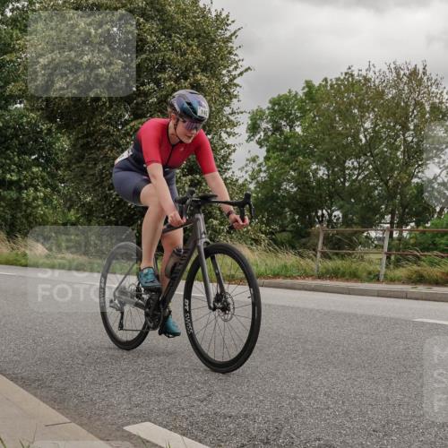 30.08.2026 - Elbe Triathlon Hamburg Michael Burmester http://msf.ph/oto/10111169 30.08.2026 14:11:46 Radfahren 146, 142, 146, 162 meine-sportfotos.de