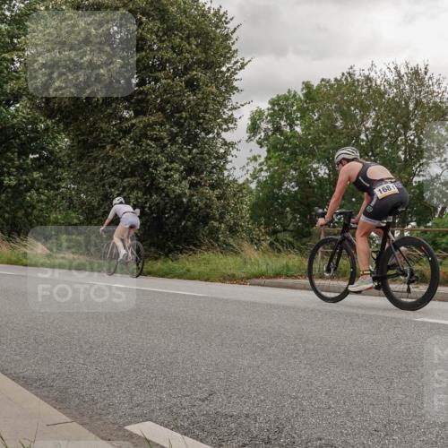 30.08.2026 - Elbe Triathlon Hamburg Michael Burmester http://msf.ph/oto/10111194 30.08.2026 14:13:17 Radfahren 168 meine-sportfotos.de