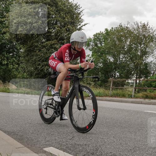 30.08.2026 - Elbe Triathlon Hamburg Michael Burmester http://msf.ph/oto/10111213 30.08.2026 14:14:31 Radfahren 168, 171 meine-sportfotos.de