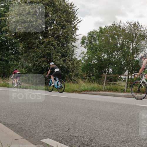 30.08.2026 - Elbe Triathlon Hamburg Michael Burmester http://msf.ph/oto/10111218 30.08.2026 14:14:40 Radfahren 172, 148, 175 meine-sportfotos.de
