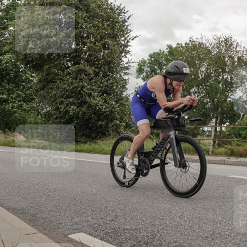 30.08.2026 - Elbe Triathlon Hamburg Michael Burmester http://msf.ph/oto/10111221 30.08.2026 14:14:51 Radfahren 131, 131, 138 meine-sportfotos.de