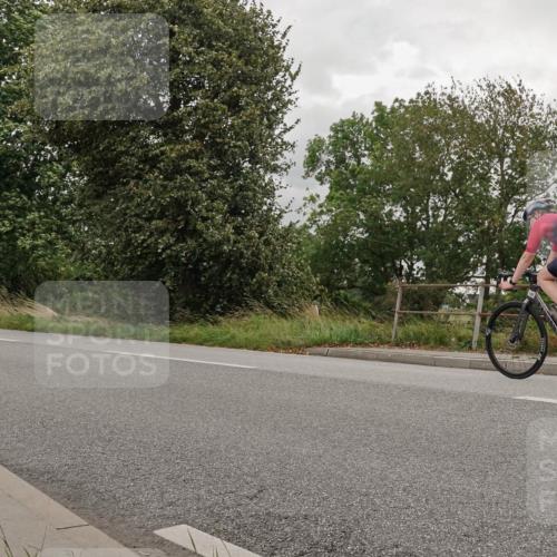 30.08.2026 - Elbe Triathlon Hamburg Michael Burmester http://msf.ph/oto/10111223 30.08.2026 14:15:07 Radfahren 160, 167 meine-sportfotos.de