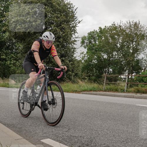 30.08.2026 - Elbe Triathlon Hamburg Michael Burmester http://msf.ph/oto/10111229 30.08.2026 14:15:37 Radfahren 147, 147 meine-sportfotos.de