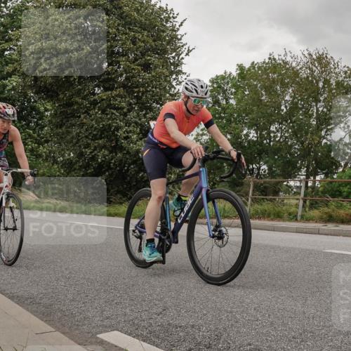 30.08.2026 - Elbe Triathlon Hamburg Michael Burmester http://msf.ph/oto/10111235 30.08.2026 14:16:03 Radfahren 132, 165, 172, 176, 179 meine-sportfotos.de