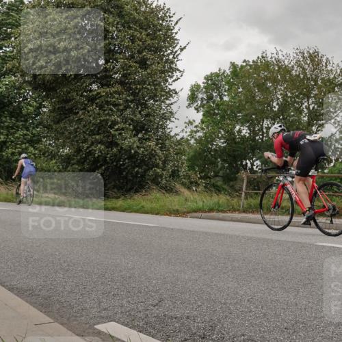 30.08.2026 - Elbe Triathlon Hamburg Michael Burmester http://msf.ph/oto/10111241 30.08.2026 14:16:11 Radfahren 132, 176 meine-sportfotos.de