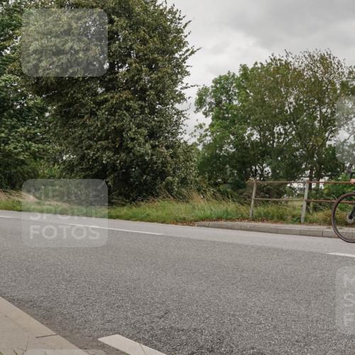 30.08.2026 - Elbe Triathlon Hamburg Michael Burmester http://msf.ph/oto/10111244 30.08.2026 14:16:20 Radfahren 161 meine-sportfotos.de