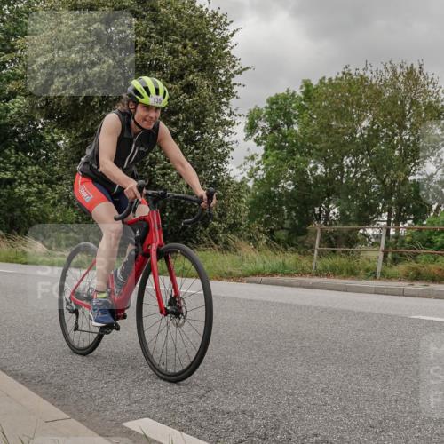 30.08.2026 - Elbe Triathlon Hamburg Michael Burmester http://msf.ph/oto/10111279 30.08.2026 14:18:40 Radfahren 135, 135 meine-sportfotos.de