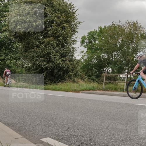 30.08.2026 - Elbe Triathlon Hamburg Michael Burmester http://msf.ph/oto/10111291 30.08.2026 14:19:38 Radfahren 131 meine-sportfotos.de