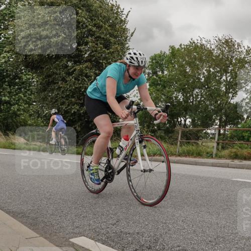 30.08.2026 - Elbe Triathlon Hamburg Michael Burmester http://msf.ph/oto/10111334 30.08.2026 14:22:31 Radfahren 142, 153 meine-sportfotos.de