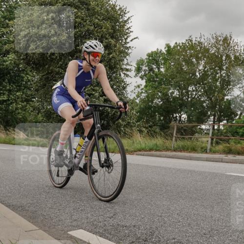 30.08.2026 - Elbe Triathlon Hamburg Michael Burmester http://msf.ph/oto/10111339 30.08.2026 14:23:08 Radfahren 171, 177 meine-sportfotos.de
