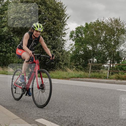 30.08.2026 - Elbe Triathlon Hamburg Michael Burmester http://msf.ph/oto/10111342 30.08.2026 14:23:37 Radfahren 135, 135 meine-sportfotos.de