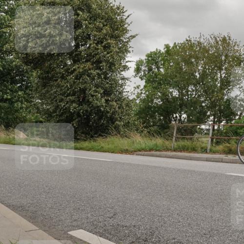 30.08.2026 - Elbe Triathlon Hamburg Michael Burmester http://msf.ph/oto/10111345 30.08.2026 14:24:02 Radfahren 136, 134, 145 meine-sportfotos.de