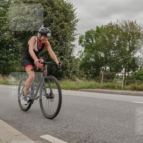 30.08.2026 - Elbe Triathlon Hamburg Michael Burmester http://msf.ph/oto/10111352 30.08.2026 14:25:09 Radfahren 169, 169 meine-sportfotos.de