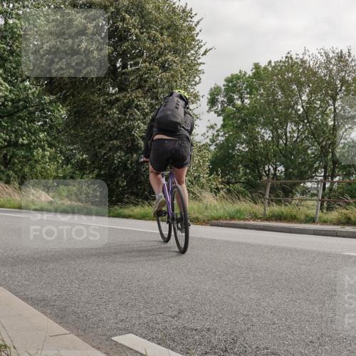 30.08.2026 - Elbe Triathlon Hamburg Michael Burmester http://msf.ph/oto/10111373 30.08.2026 14:35:32 Radfahren  meine-sportfotos.de