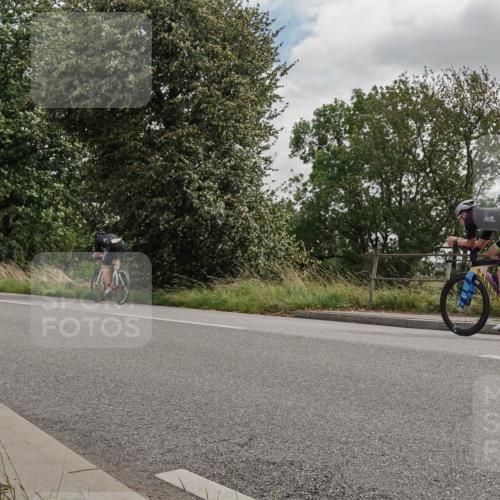 30.08.2026 - Elbe Triathlon Hamburg Michael Burmester http://msf.ph/oto/10111392 30.08.2026 14:42:47 Radfahren  meine-sportfotos.de