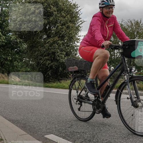 30.08.2026 - Elbe Triathlon Hamburg Michael Burmester http://msf.ph/oto/10111402 30.08.2026 14:44:12 Radfahren  meine-sportfotos.de