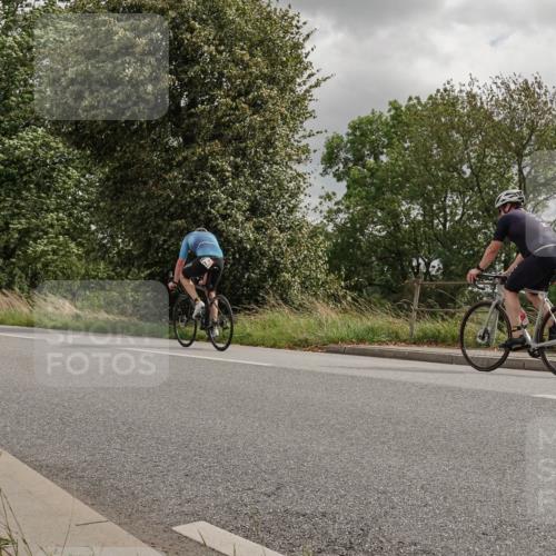 30.08.2026 - Elbe Triathlon Hamburg Michael Burmester http://msf.ph/oto/10111425 30.08.2026 14:47:26 Radfahren 151, 156, 165 meine-sportfotos.de