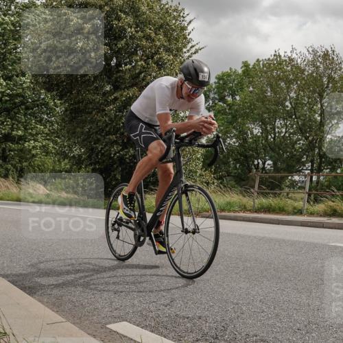 30.08.2026 - Elbe Triathlon Hamburg Michael Burmester http://msf.ph/oto/10111427 30.08.2026 14:47:29 Radfahren 156, 151, 156, 165, 168 meine-sportfotos.de
