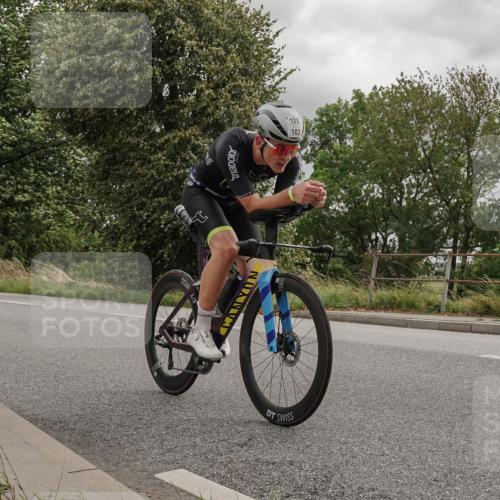 30.08.2026 - Elbe Triathlon Hamburg Michael Burmester http://msf.ph/oto/10111432 30.08.2026 14:47:44 Radfahren 129 meine-sportfotos.de