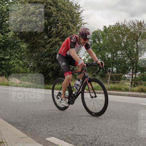 30.08.2026 - Elbe Triathlon Hamburg Michael Burmester http://msf.ph/oto/10111433 30.08.2026 14:47:49 Radfahren  meine-sportfotos.de