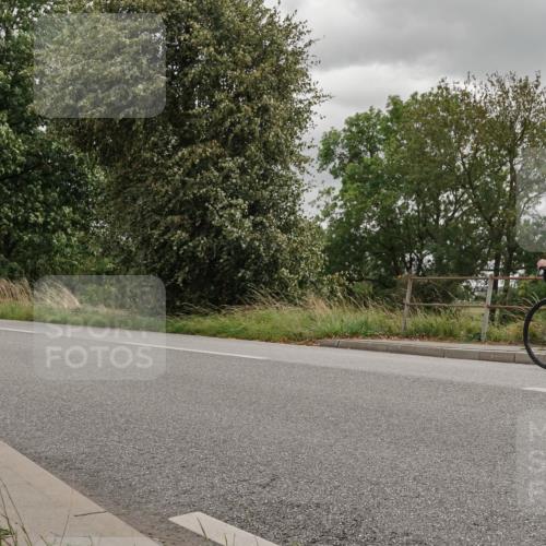 30.08.2026 - Elbe Triathlon Hamburg Michael Burmester http://msf.ph/oto/10111439 30.08.2026 14:48:30 Radfahren  meine-sportfotos.de