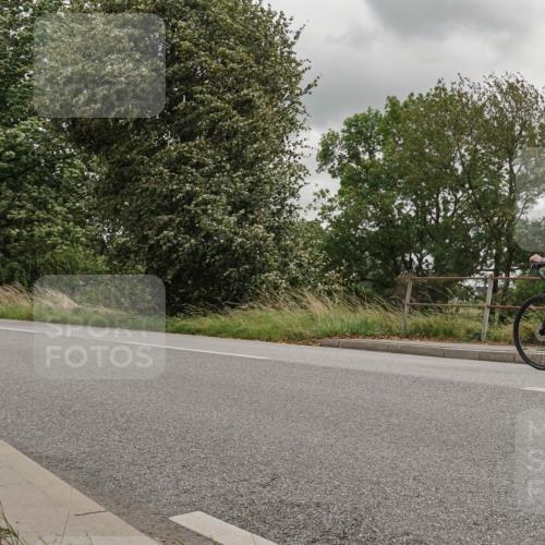 30.08.2026 - Elbe Triathlon Hamburg Michael Burmester http://msf.ph/oto/10111455 30.08.2026 14:50:02 Radfahren  meine-sportfotos.de