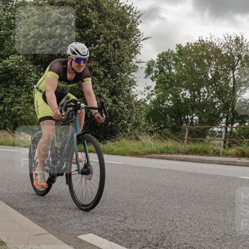 30.08.2026 - Elbe Triathlon Hamburg Michael Burmester http://msf.ph/oto/10111467 30.08.2026 14:51:14 Radfahren  meine-sportfotos.de