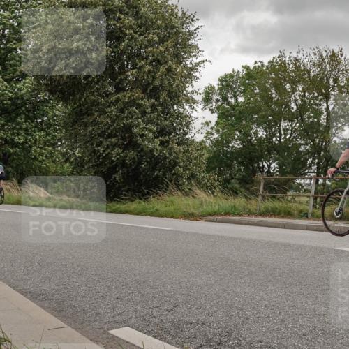 30.08.2026 - Elbe Triathlon Hamburg Michael Burmester http://msf.ph/oto/10111484 30.08.2026 14:52:24 Radfahren  meine-sportfotos.de