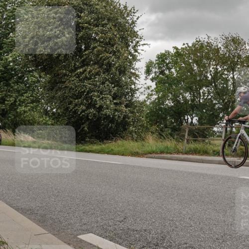 30.08.2026 - Elbe Triathlon Hamburg Michael Burmester http://msf.ph/oto/10111487 30.08.2026 14:52:40 Radfahren 128, 145 meine-sportfotos.de