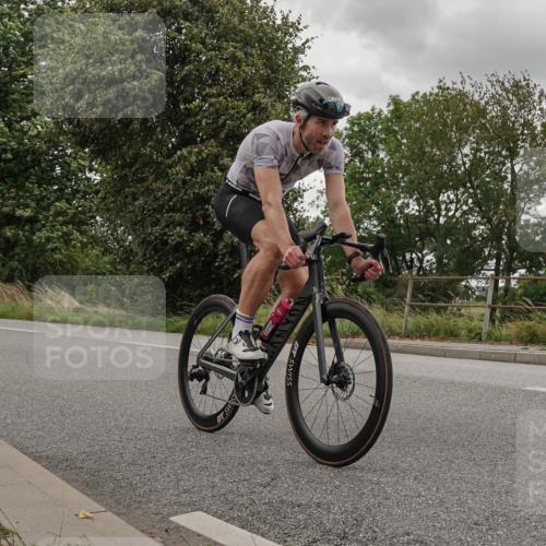 30.08.2026 - Elbe Triathlon Hamburg Michael Burmester http://msf.ph/oto/10111511 30.08.2026 14:54:25 Radfahren 155 meine-sportfotos.de